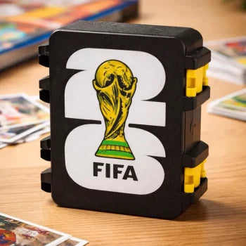 Estuche Porta Estampas Mundial 2026 Negro con Rojo